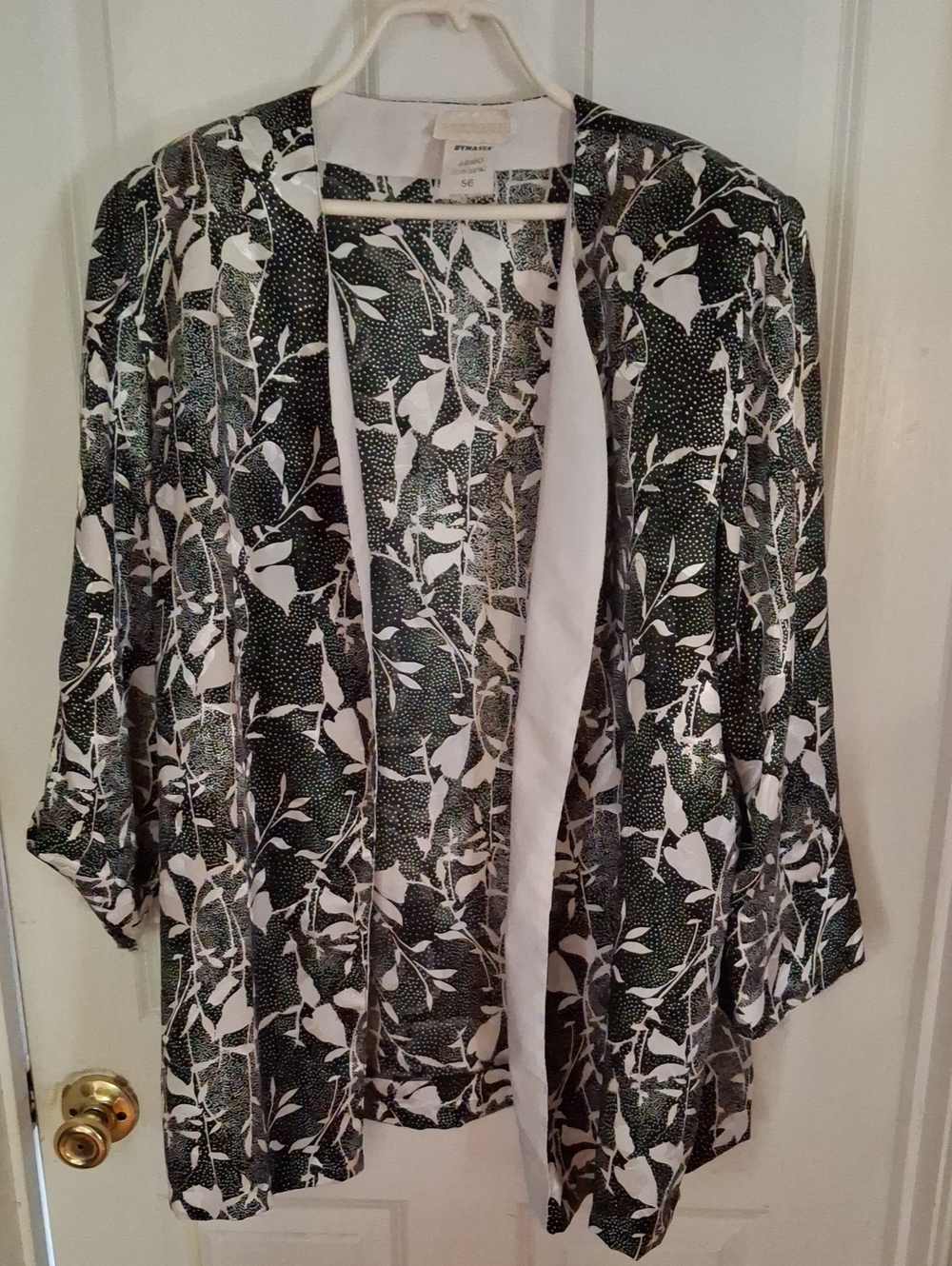 Dynasta Black & White Floral Open Cardigan
